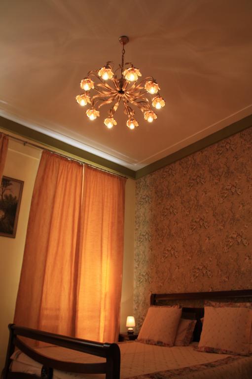 Casa Blanca Apartment Сибиу Екстериор снимка