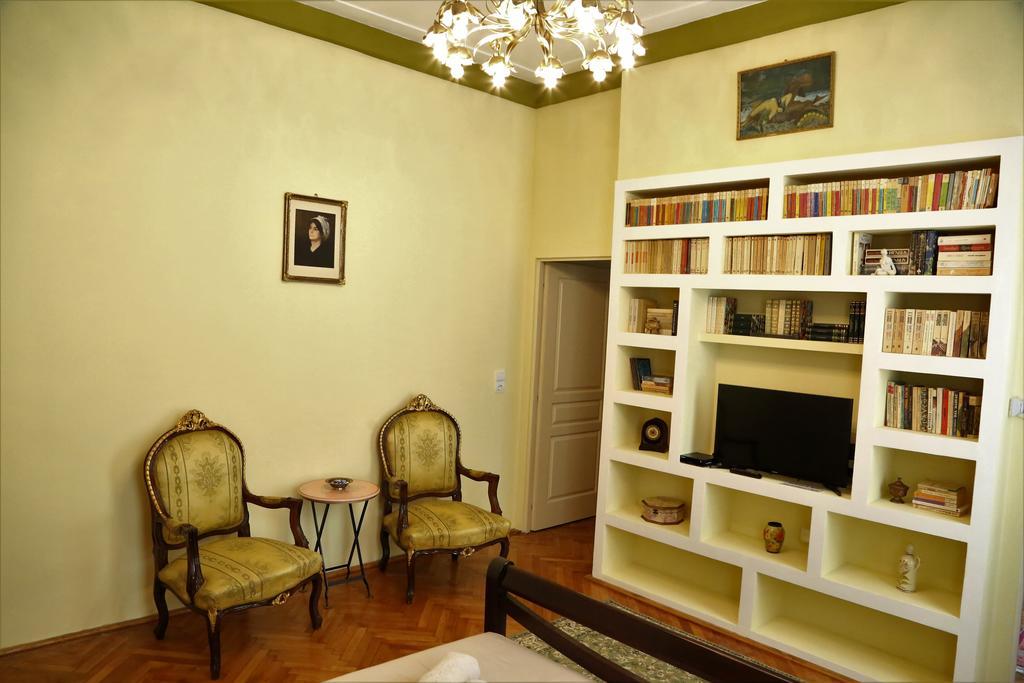 Casa Blanca Apartment Сибиу Екстериор снимка